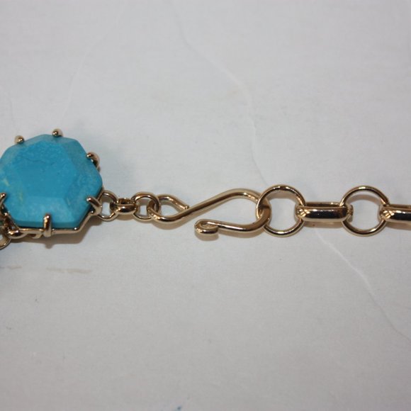 Kendra Scott Sam Necklace in Turquoise - Picture 3 of 5